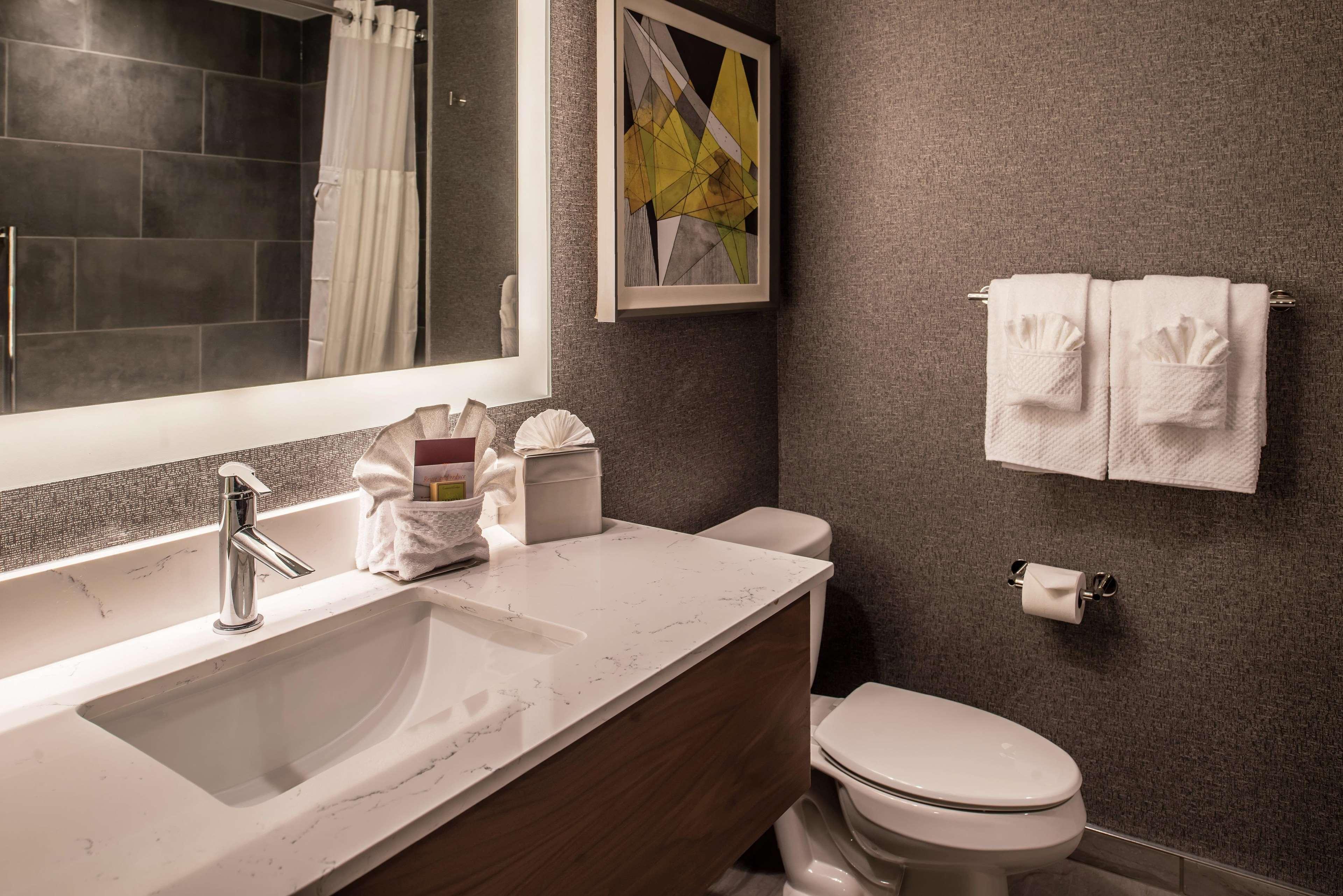 Doubletree By Hilton Lafayette East Hotel Buitenkant foto