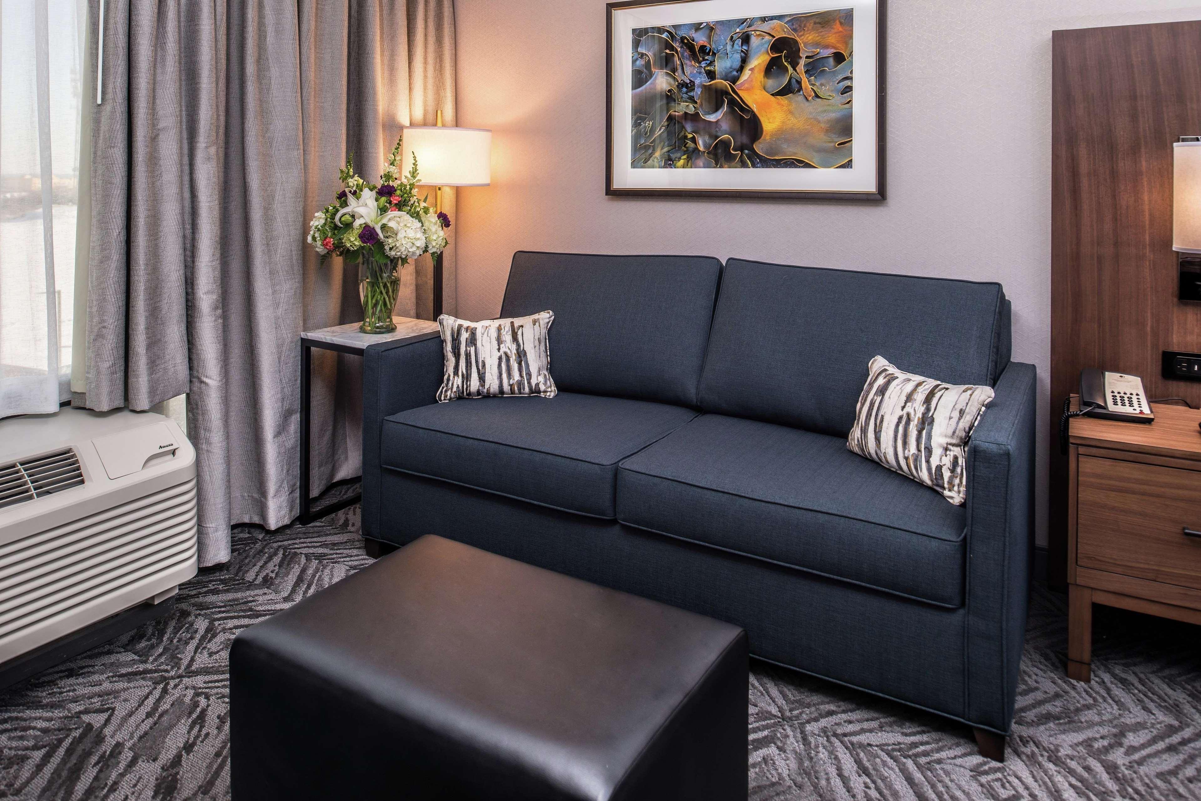 Doubletree By Hilton Lafayette East Hotel Buitenkant foto