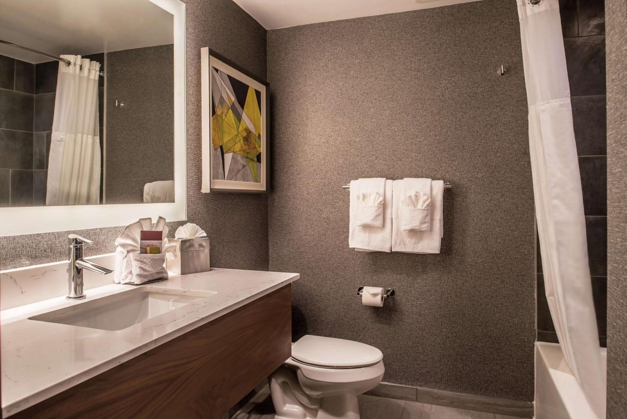 Doubletree By Hilton Lafayette East Hotel Buitenkant foto